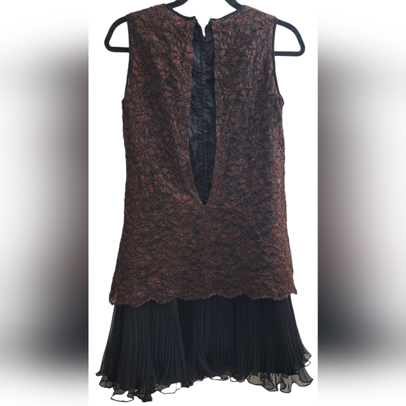 Vintage late 1920s - early 30s flapper dress brown lace black trim Classy! small - Picture 2 of 2